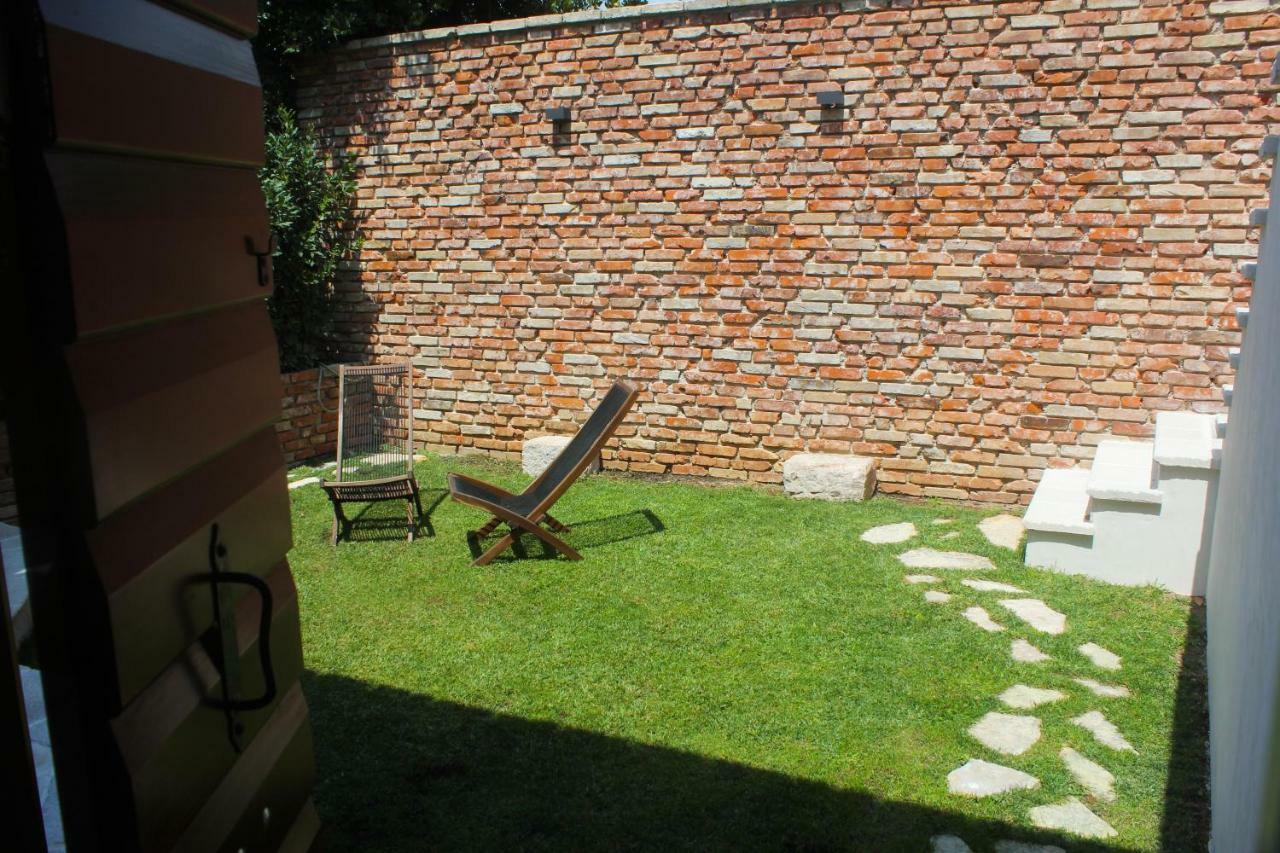 Old House Apartment Sveti Filip i Jakov Ngoại thất bức ảnh
