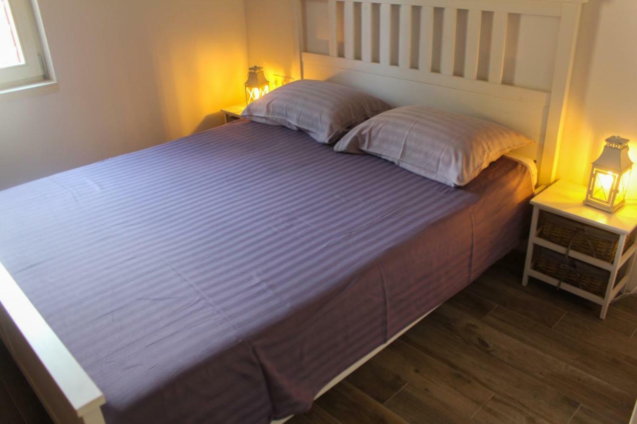 Old House Apartment Sveti Filip i Jakov Ngoại thất bức ảnh